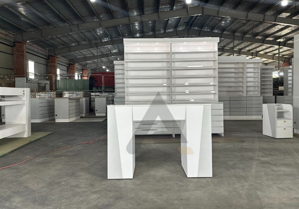 Nail table white gray is the most popular model today